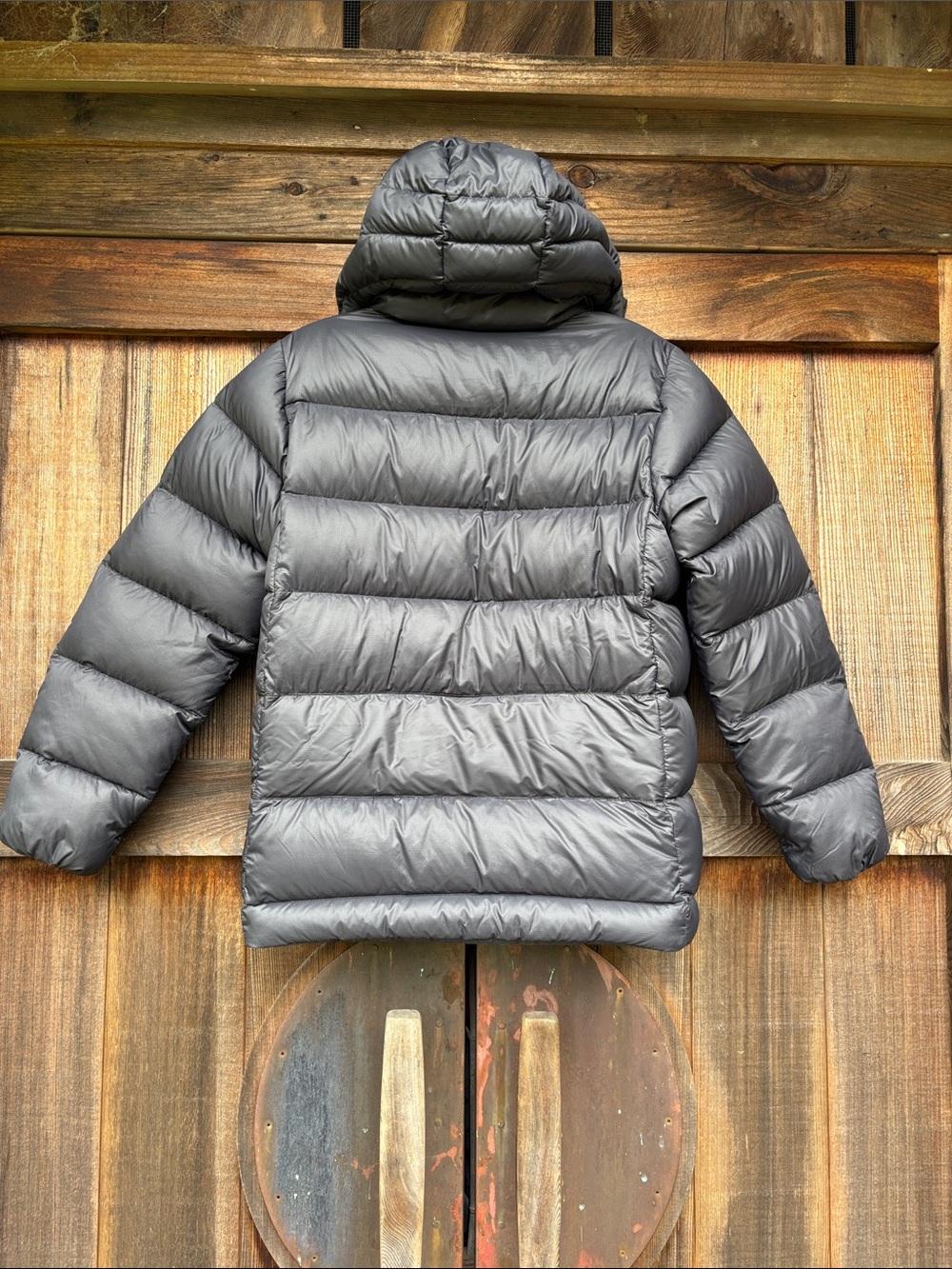 Patagonia Kids Hi-Loft Down Sweater Hoody - Picture 5 of 14